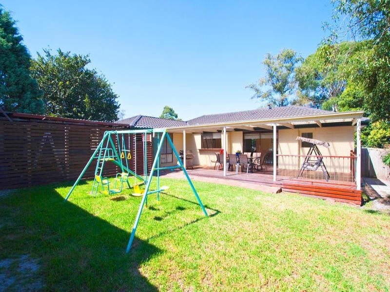 4 Chipp Court, Dingley Village VIC 3172