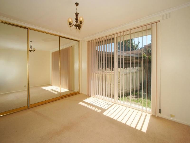 27 Harley Street, Dingley Village VIC 3172