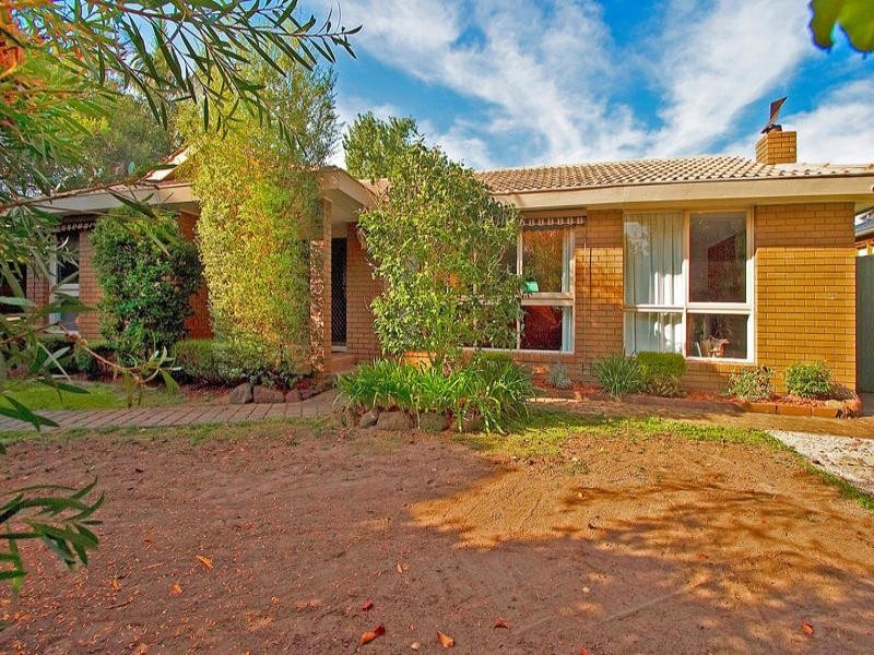 51 Village Drive, Dingley Village VIC 3172