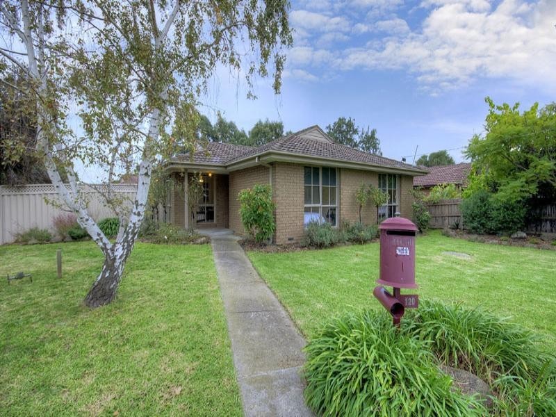 120 Howard Road, Dingley Village VIC 3172