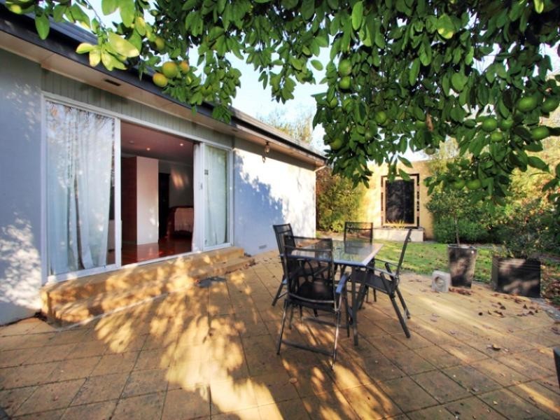 4 Forest Park Road, Dingley Village VIC 3172