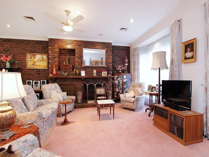 2/36 Kingston Drive, Dingley Village VIC 3172