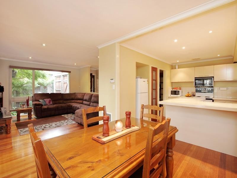 29 Timms Crescent, Dingley Village VIC 3172