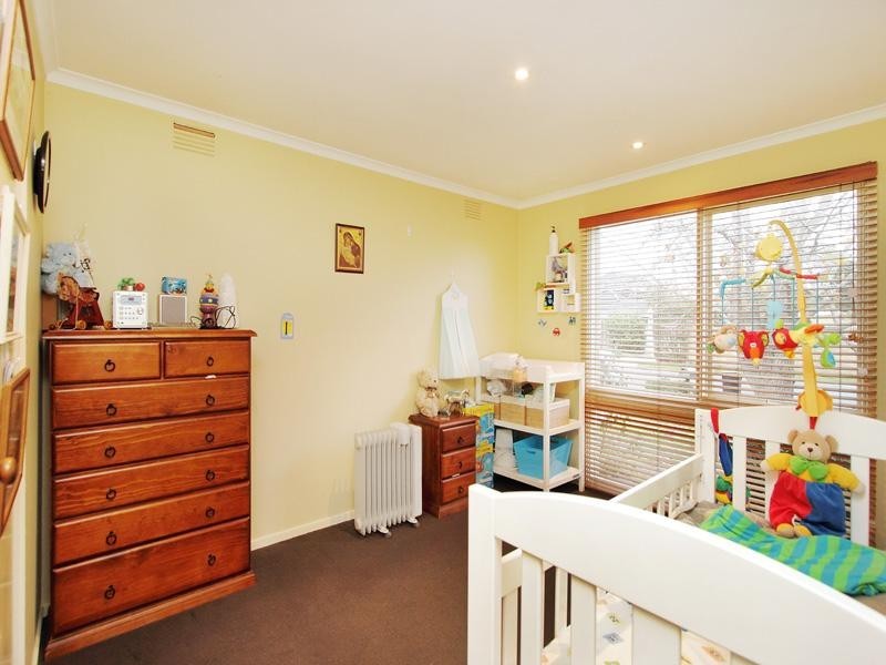 29 Timms Crescent, Dingley Village VIC 3172