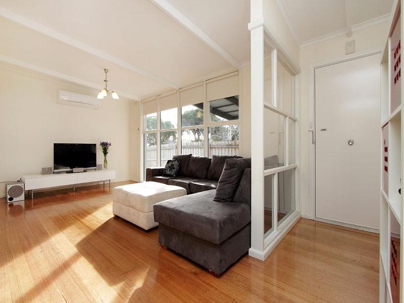 14 Kennedy Avenue, Chelsea Heights VIC 3196