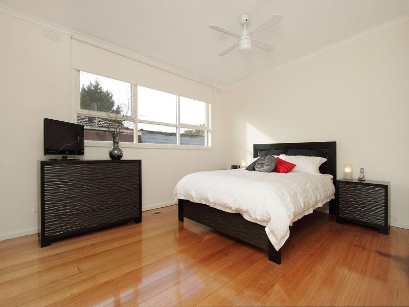 14 Kennedy Avenue, Chelsea Heights VIC 3196