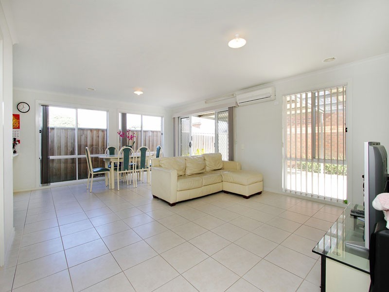 18 Wisteria Place, Springvale South VIC 3172