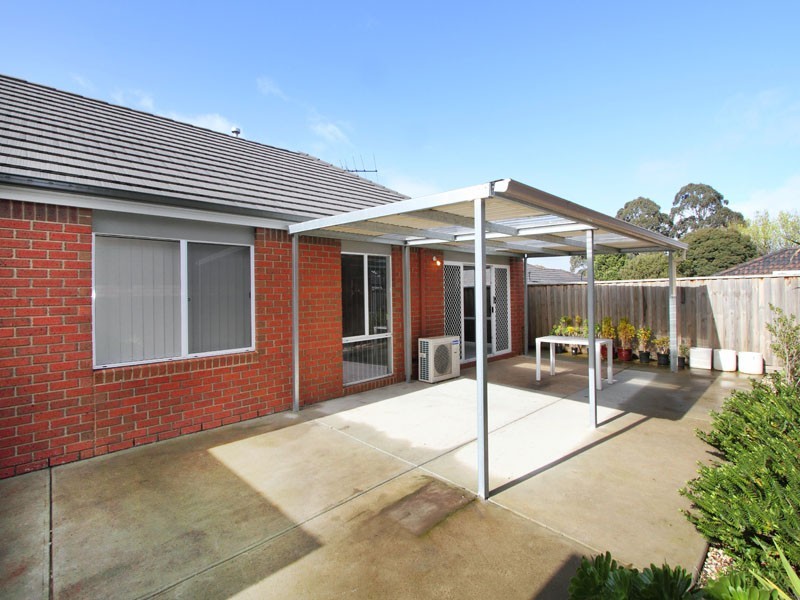 18 Wisteria Place, Springvale South VIC 3172