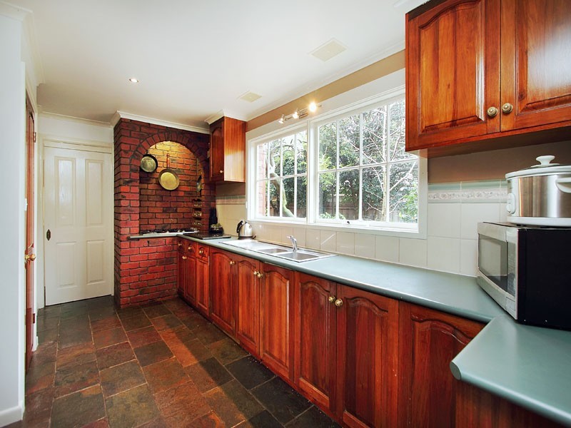 10 Von Nida Court, Dingley Village VIC 3172