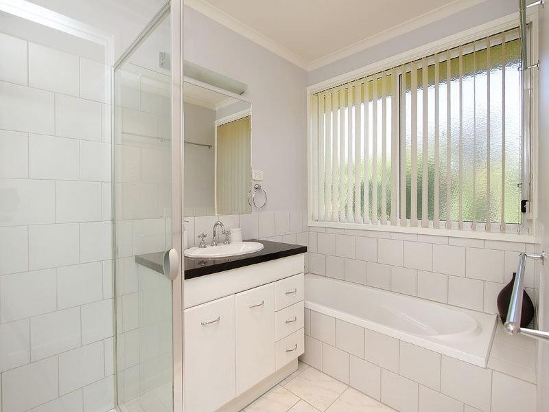 3 St. Cuthberts Avenue, Dingley Village VIC 3172