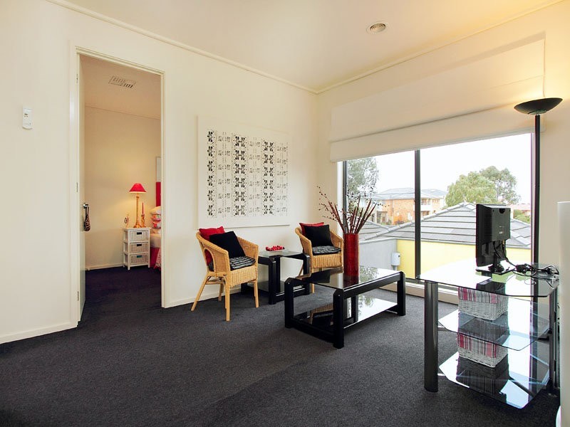 3 Fisher Mews, Waterways VIC 3195