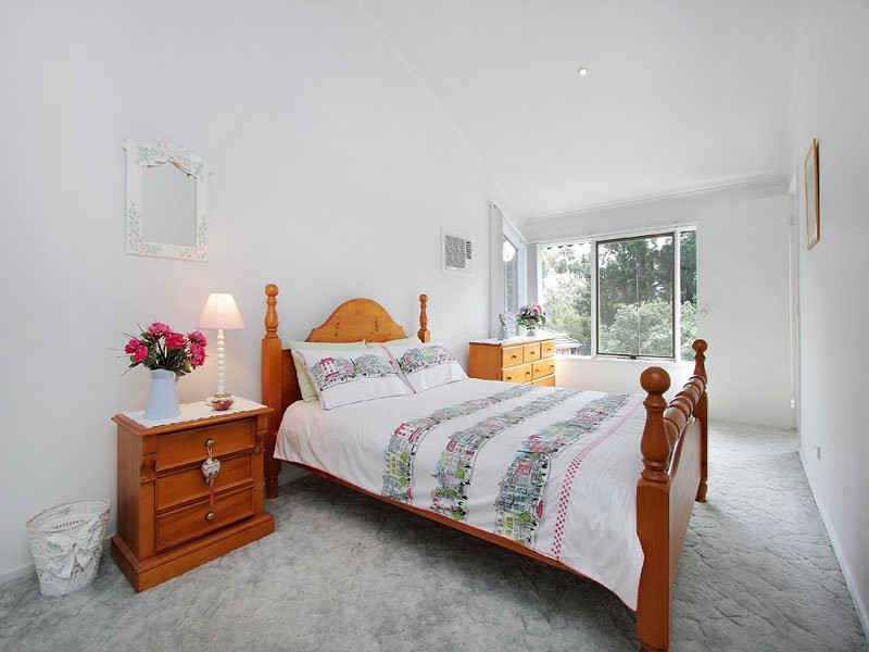 17 Cannery Place, Dingley Village VIC 3172