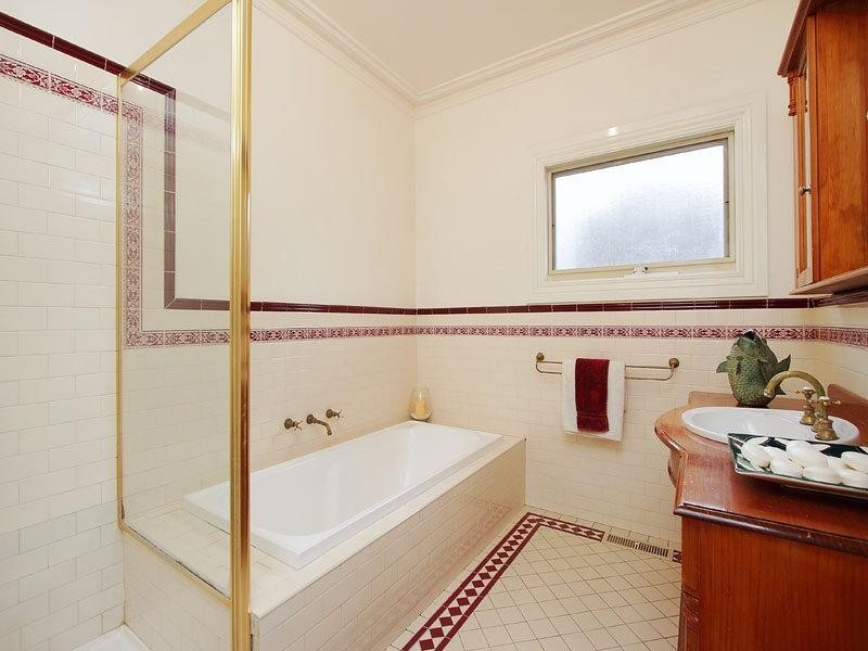 41 Wheatland Crescent, Dingley Village VIC 3172