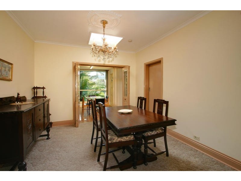 87 Lower Dandenong Road, Mentone VIC 3194