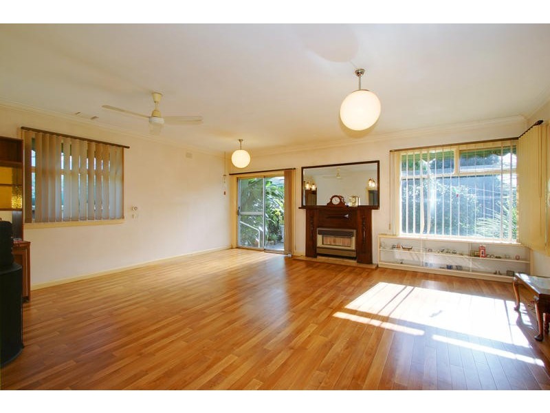 87 Lower Dandenong Road, Mentone VIC 3194