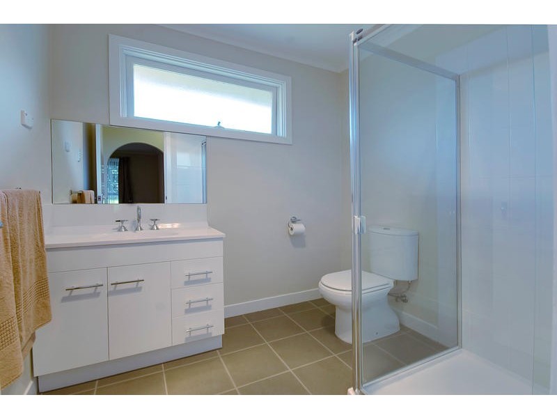 2 Village Drive, Dingley Village VIC 3172