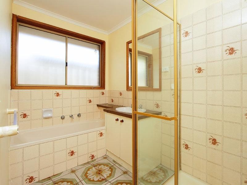 11 Willowglen Court, Dingley Village VIC 3172