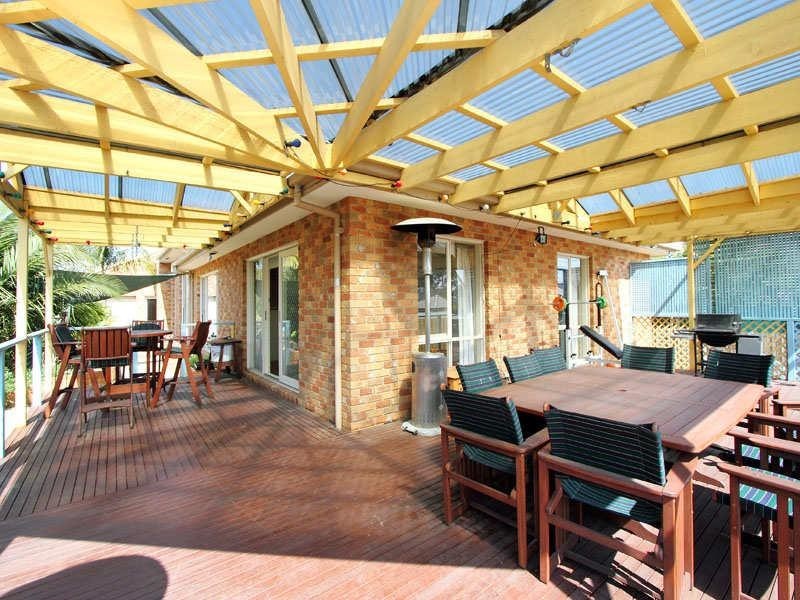 12 Fernhill Drive, Dingley Village VIC 3172