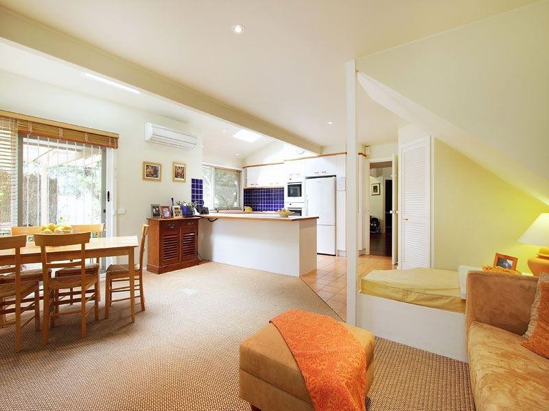 16 Fairway Drive, Dingley Village VIC 3172