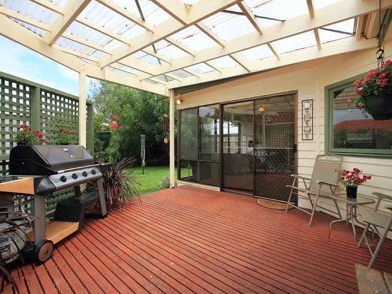 16 Cox Street, Cheltenham VIC 3192