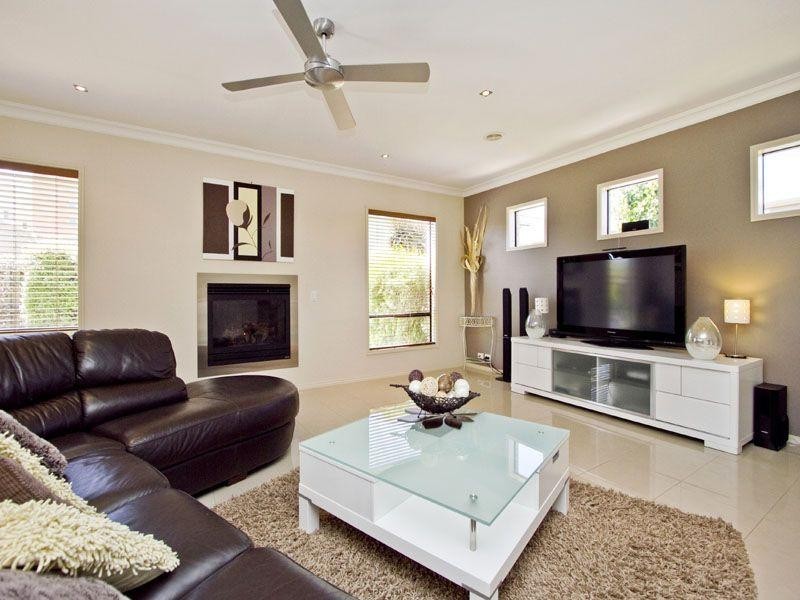 2 Deepwater Drive, Waterways VIC 3195