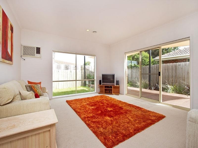 1 Heathland Way, Dingley Village VIC 3172