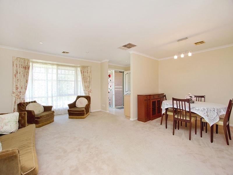 2 Rips Court, Dingley Village VIC 3172