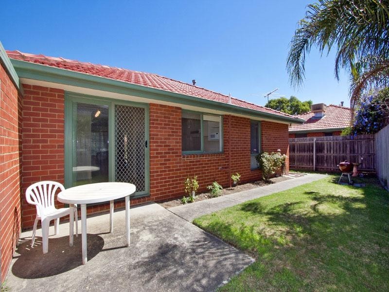 2 Rips Court, Dingley Village VIC 3172