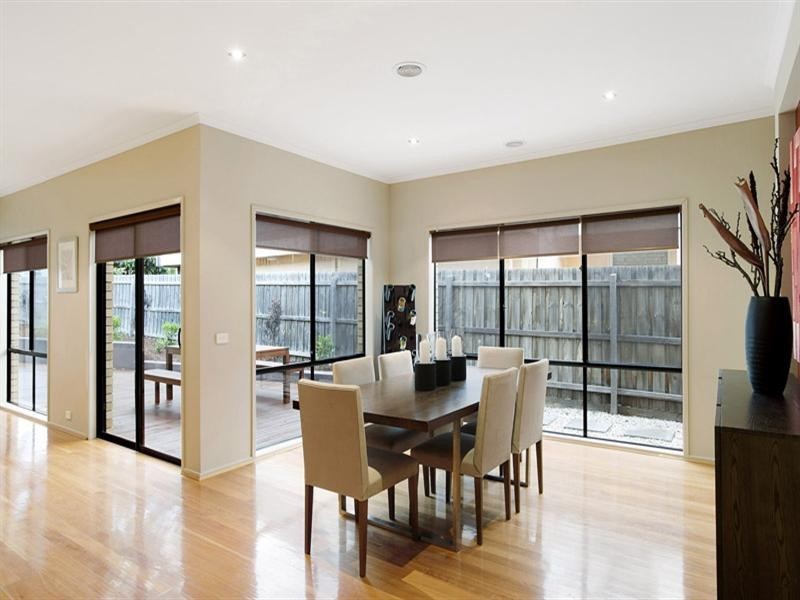 12 Keeron Street, Caulfield South VIC 3162