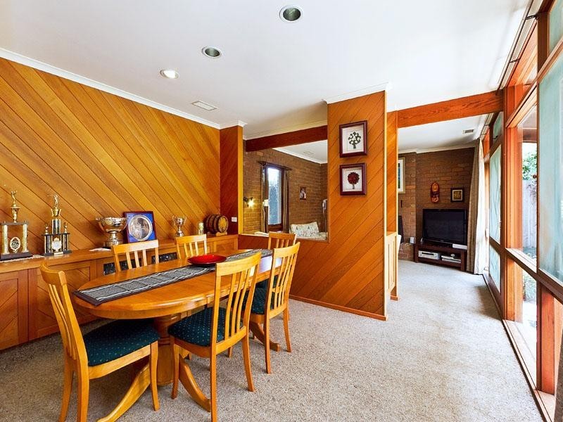 64 Golfwood Close, Dingley Village VIC 3172