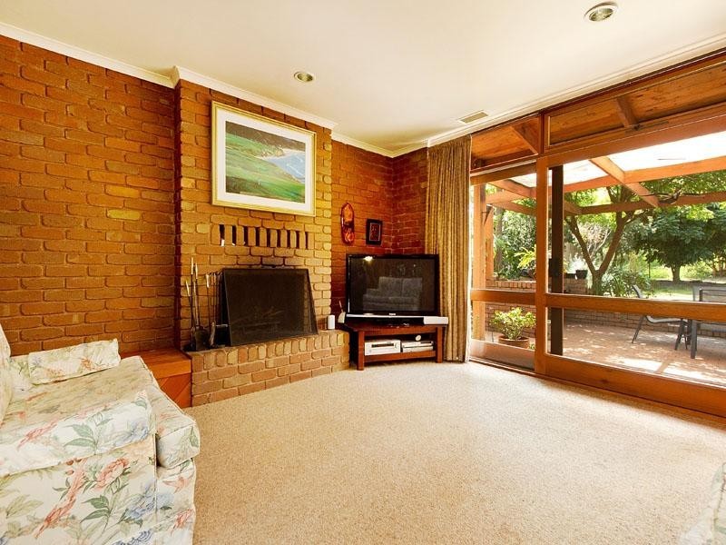 64 Golfwood Close, Dingley Village VIC 3172