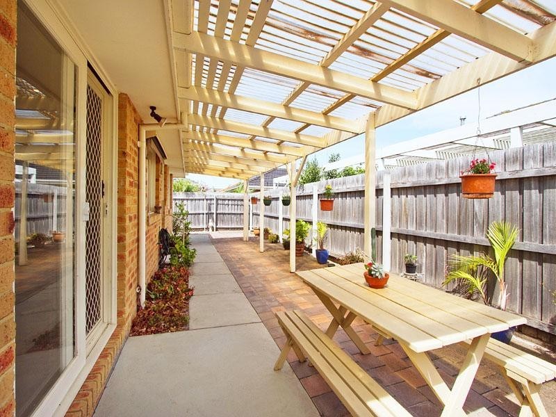 23 Albert Place, Dingley Village VIC 3172