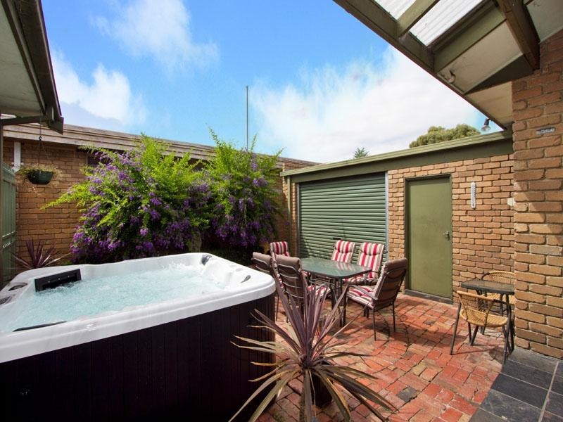 7 Rhoda Street, Dingley Village VIC 3172