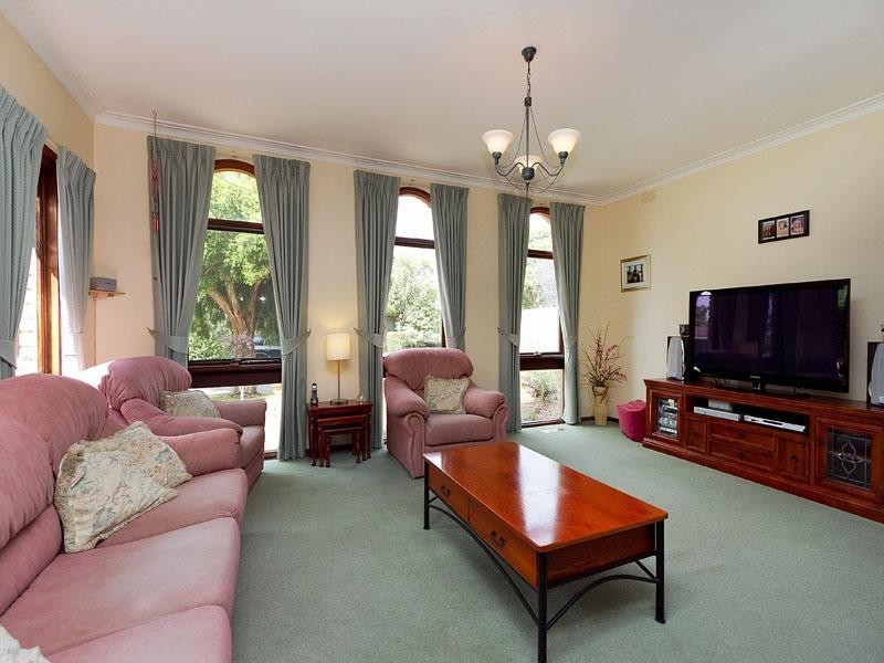 7 Rhoda Street, Dingley Village VIC 3172