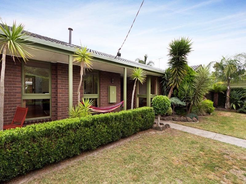 2 Seaton Drive, Dingley Village VIC 3172