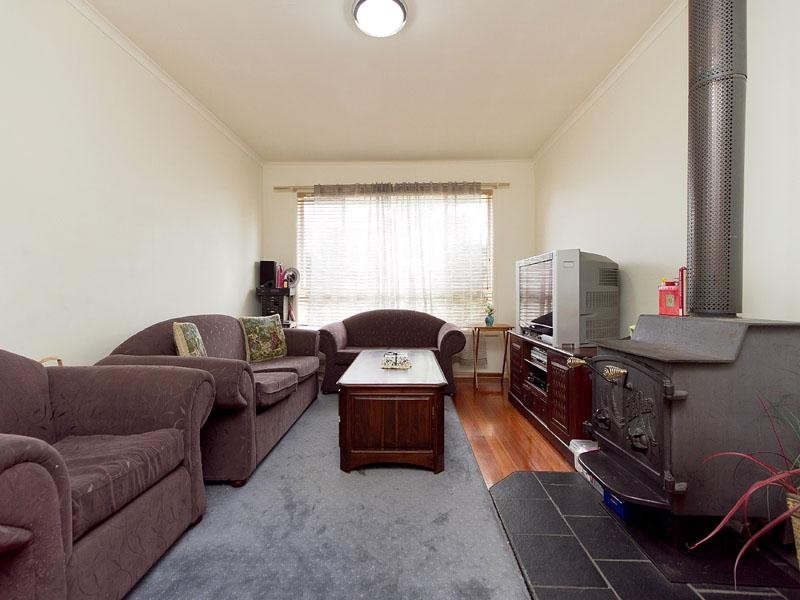 304F Warrigal Road, Cheltenham VIC 3192