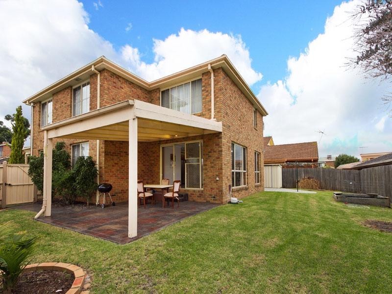 6 Lumeah Court, Dingley Village VIC 3172