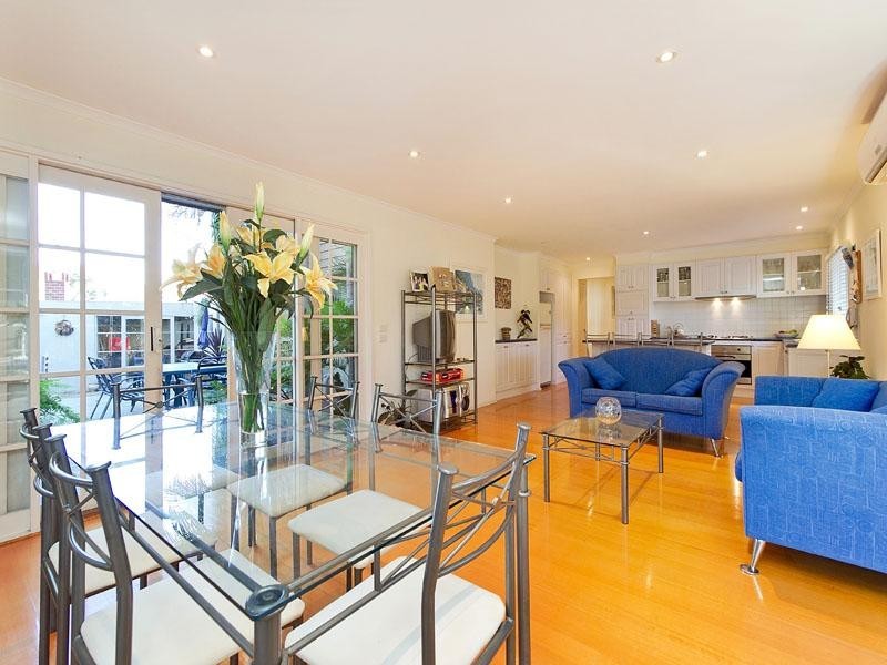 87 Howard Road, Dingley Village VIC 3172