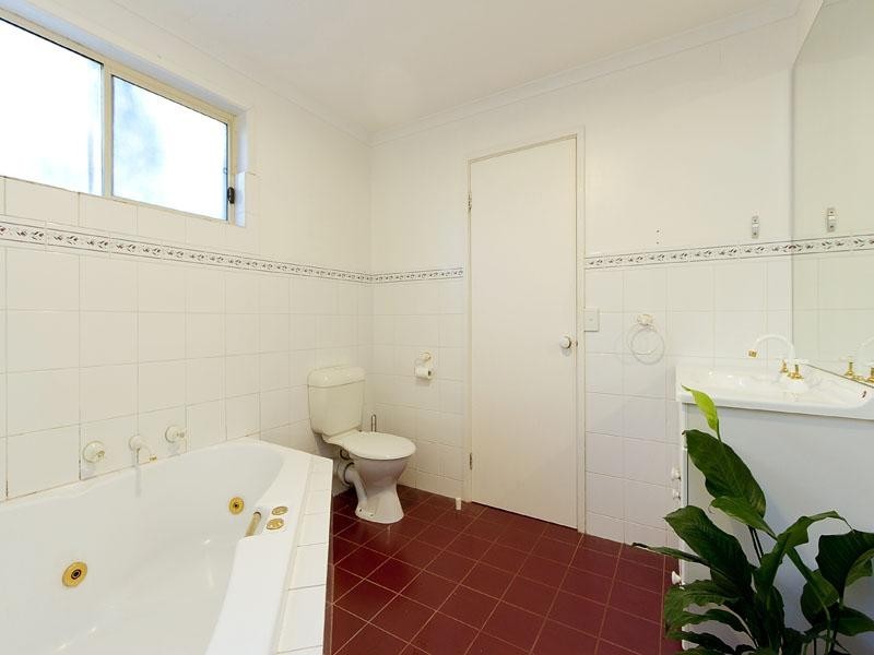 87 Howard Road, Dingley Village VIC 3172