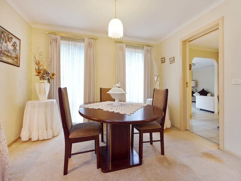 38 Vella Court, Springvale South VIC 3172