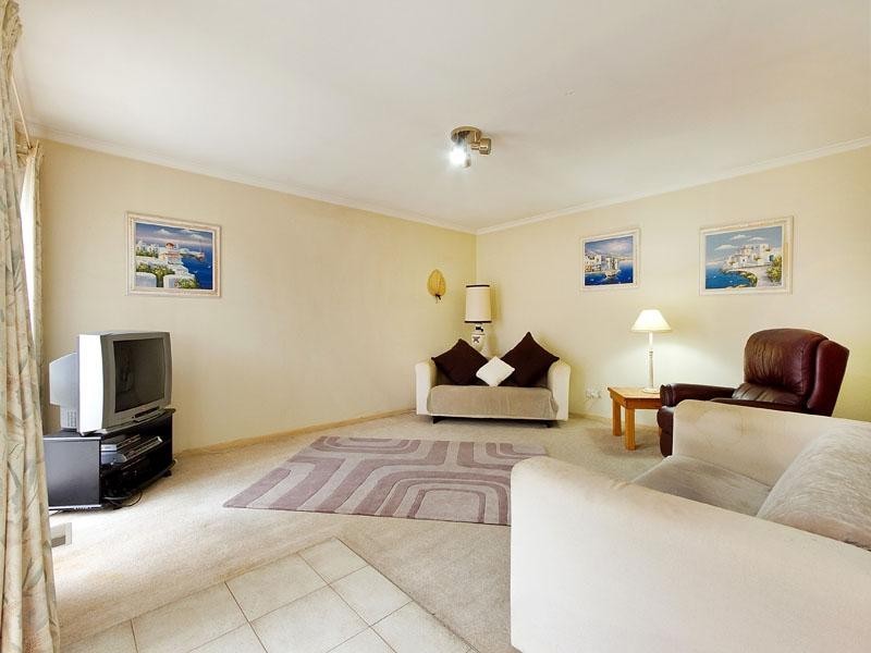 38 Vella Court, Springvale South VIC 3172