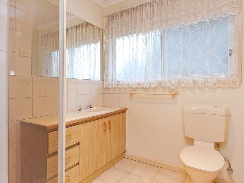 38 Vella Court, Springvale South VIC 3172