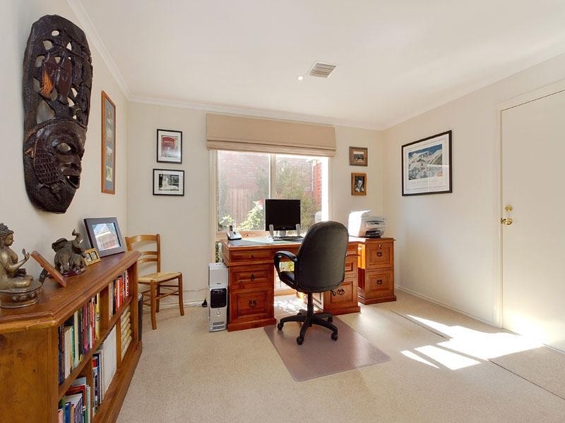 36 Higgins Close, Dingley Village VIC 3172