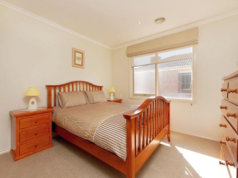 36 Higgins Close, Dingley Village VIC 3172