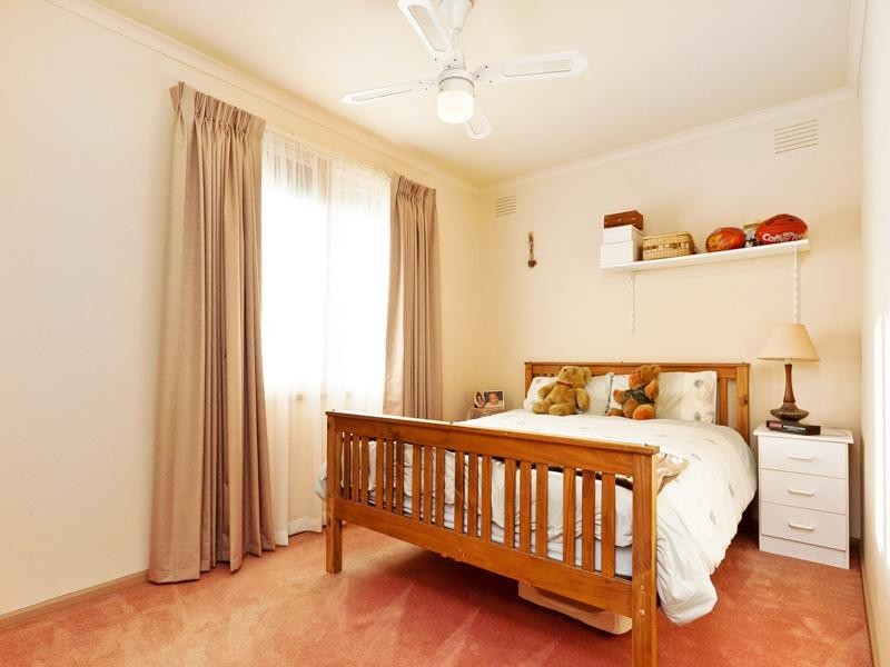 1 Chipp Court, Dingley Village VIC 3172