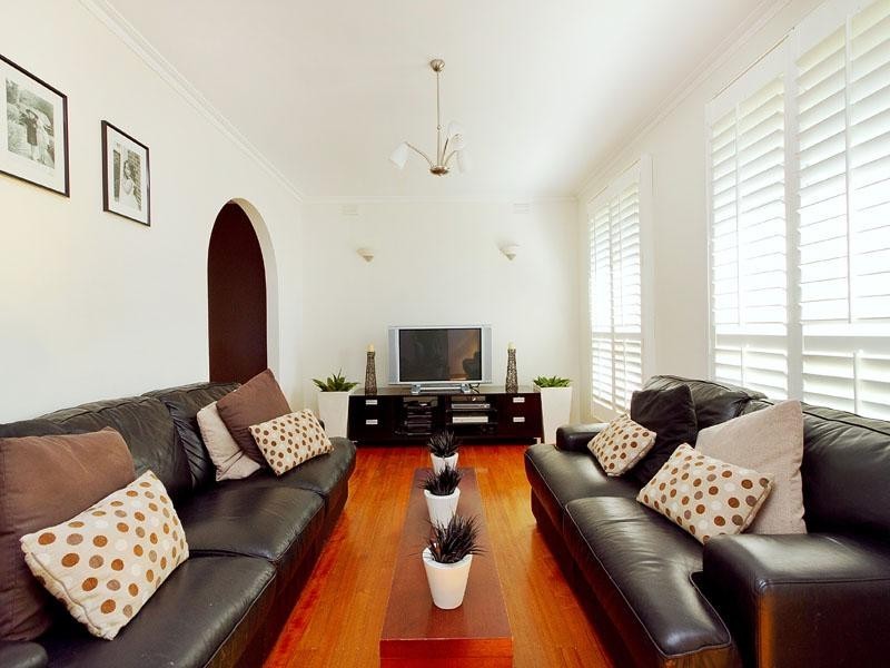 4 Rivoli Court, Dingley Village VIC 3172