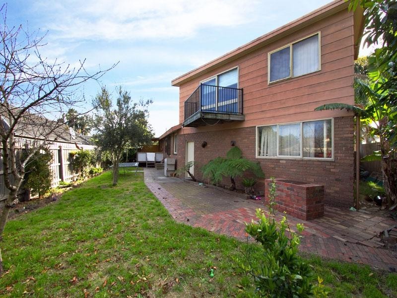 4 Rivoli Court, Dingley Village VIC 3172