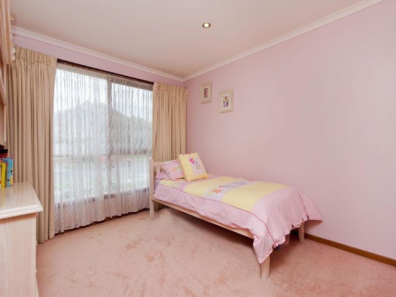 7 Nickson Close, Dingley Village VIC 3172