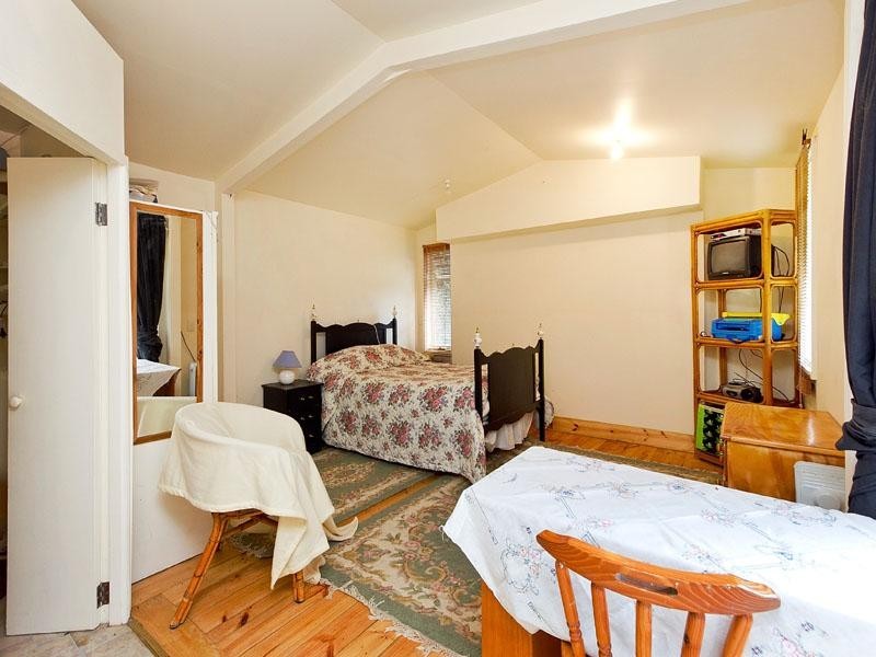 6 Botany Court, Dingley Village VIC 3172