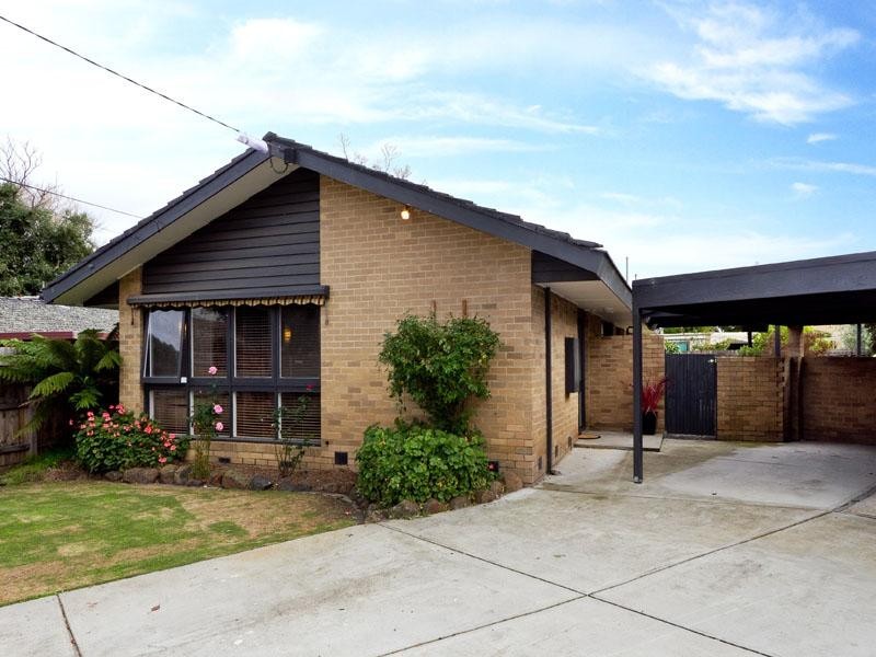 12 Emery Drive, Dingley Village VIC 3172